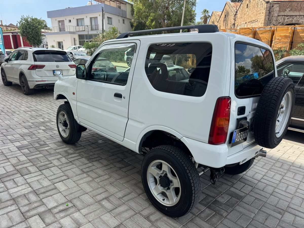 1999 Suzuki Jimny 3