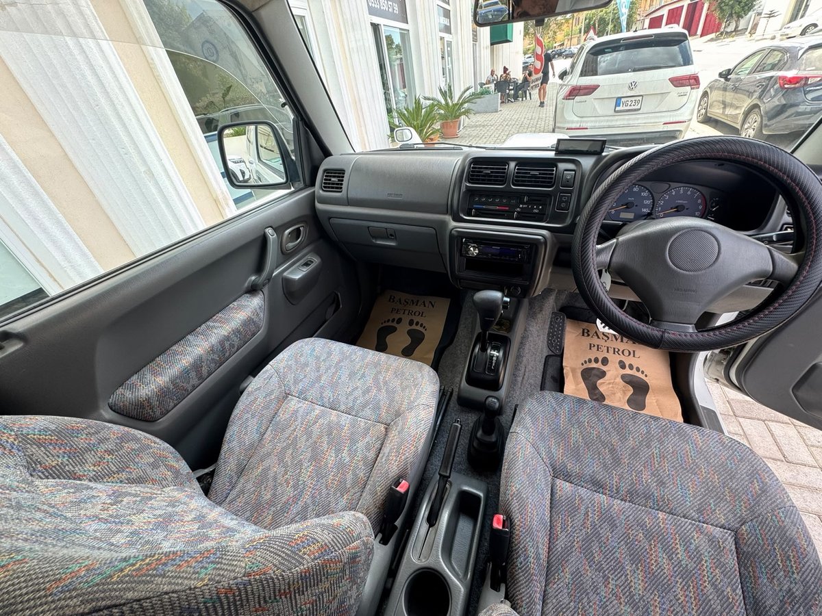 1999 Suzuki Jimny 5