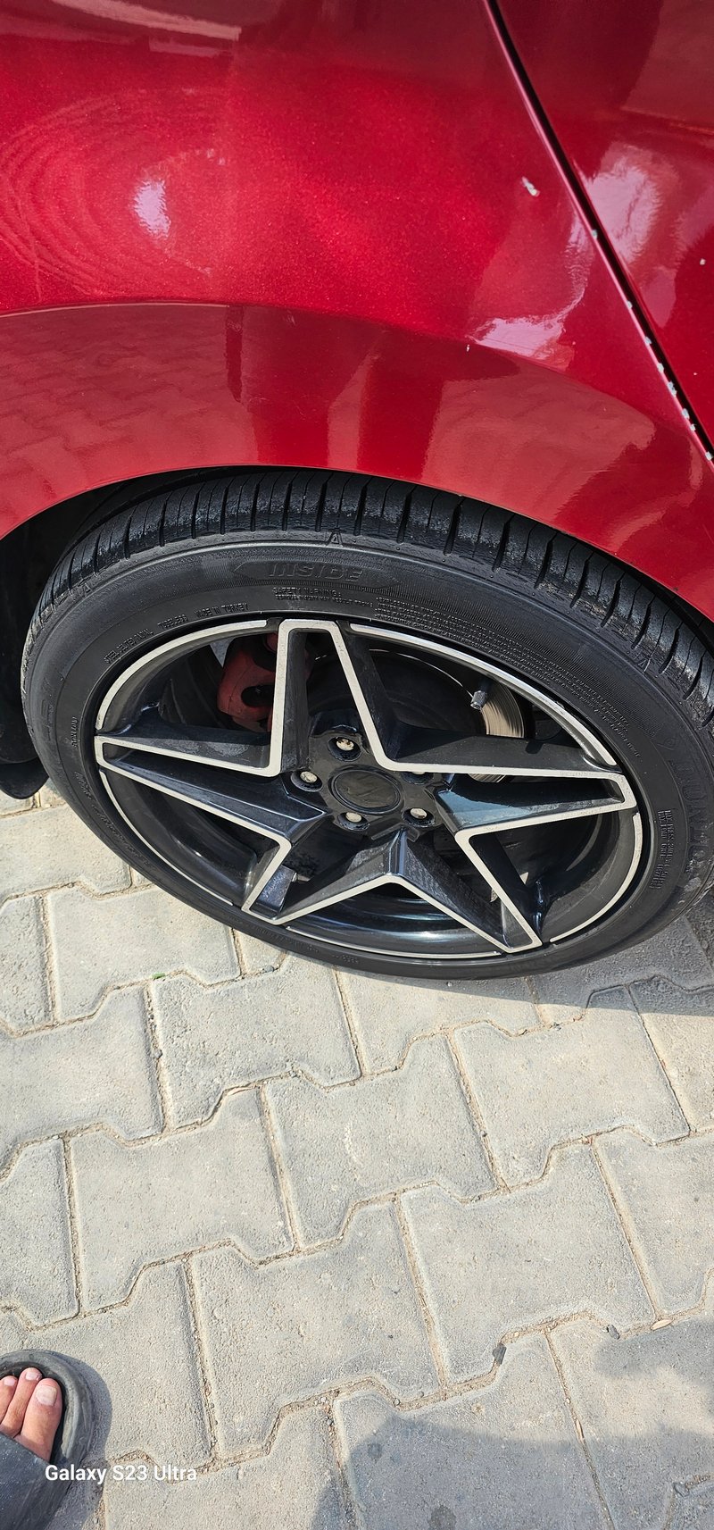 Hyundai Elantra — 2