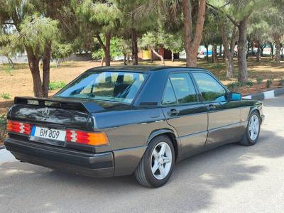Mercedes-Benz 190 E — 3