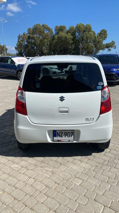 Suzuki Alto — 1