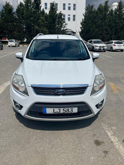 Ford Kuga — 3