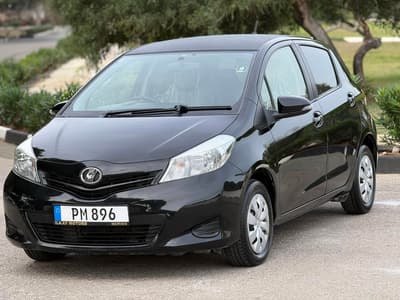 Toyota Vitz — 1