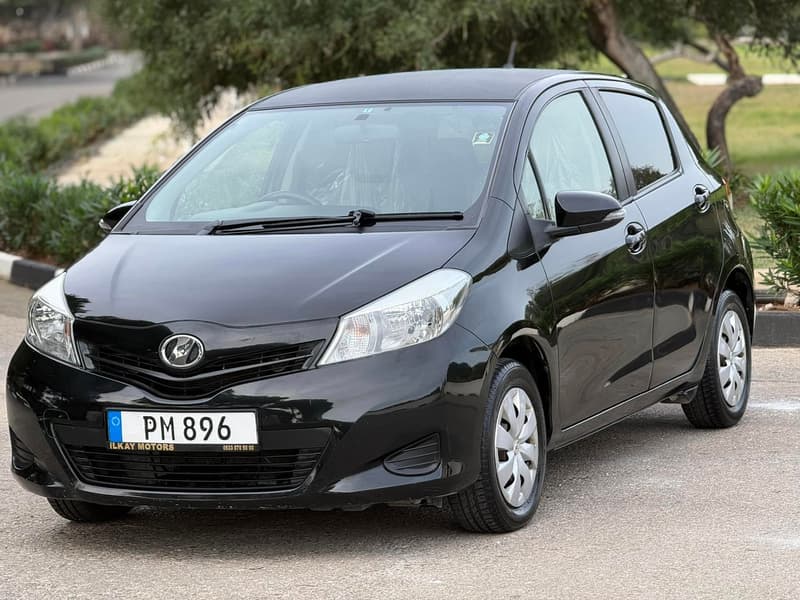 Toyota Vitz — 1/7