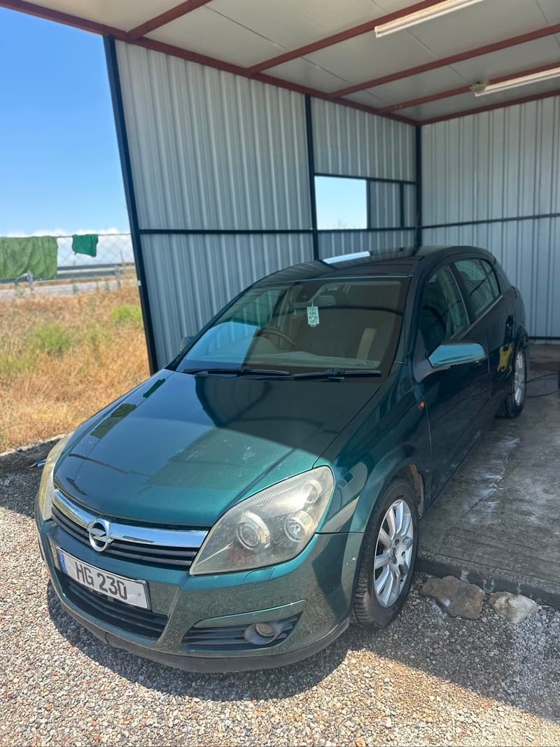 Opel Astra — 1/5