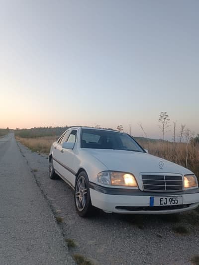 Mercedes-Benz C 180 — 3