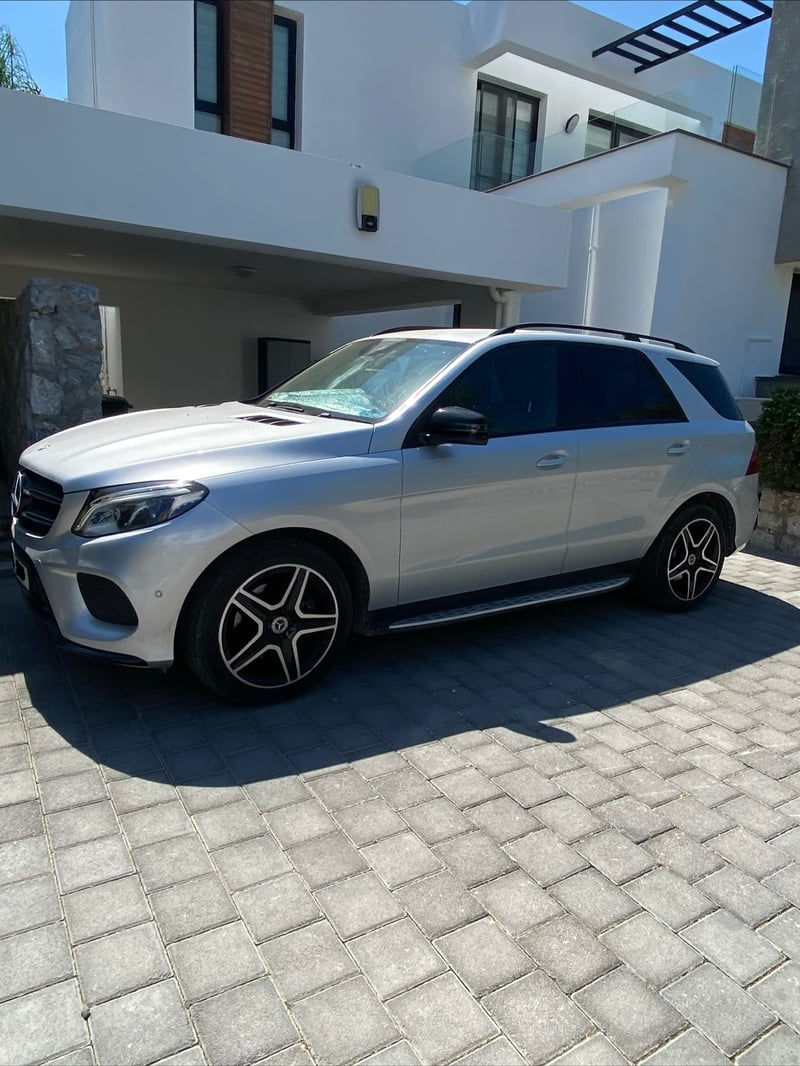 Mercedes-Benz GLE 250d — 9