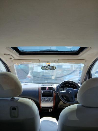 Mitsubishi Colt — 7
