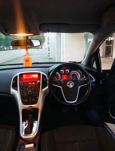 Opel Astra — 3
