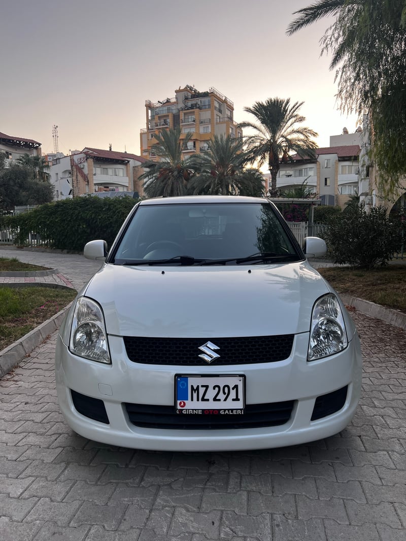 Suzuki Swift — 1/10