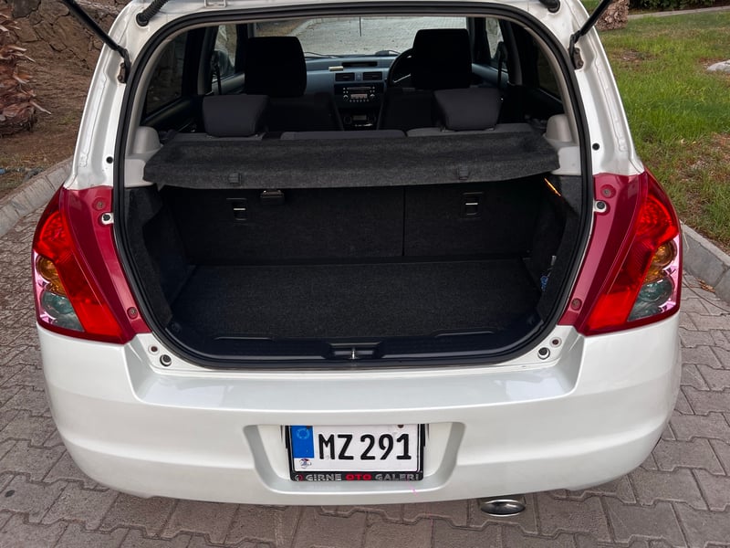 Suzuki Swift — 10