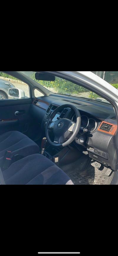 Nissan Tiida — 6