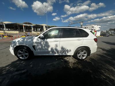 BMW X5 — 7