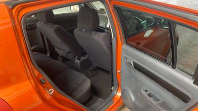 Suzuki Swift — 7