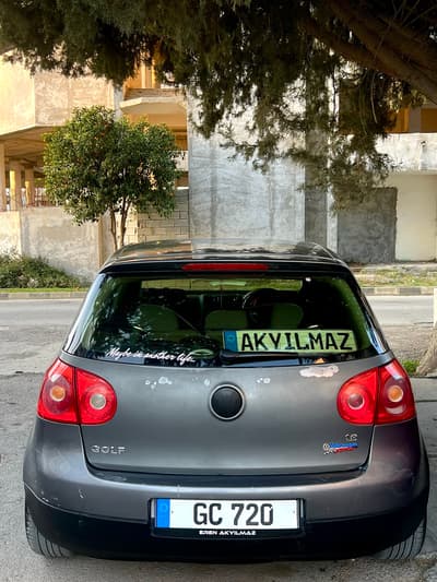 Volkswagen Golf — 6