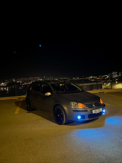 Volkswagen Golf — 10