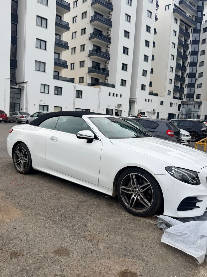 2018 Mercedes-Benz E 220d Cabrio