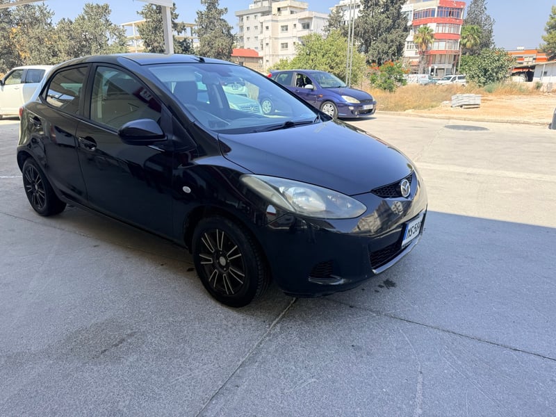 Mazda Demio — 2