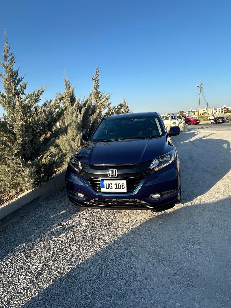 Honda Vezel — 1/8
