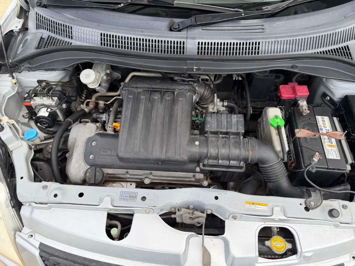 2006 Suzuki Swift 6