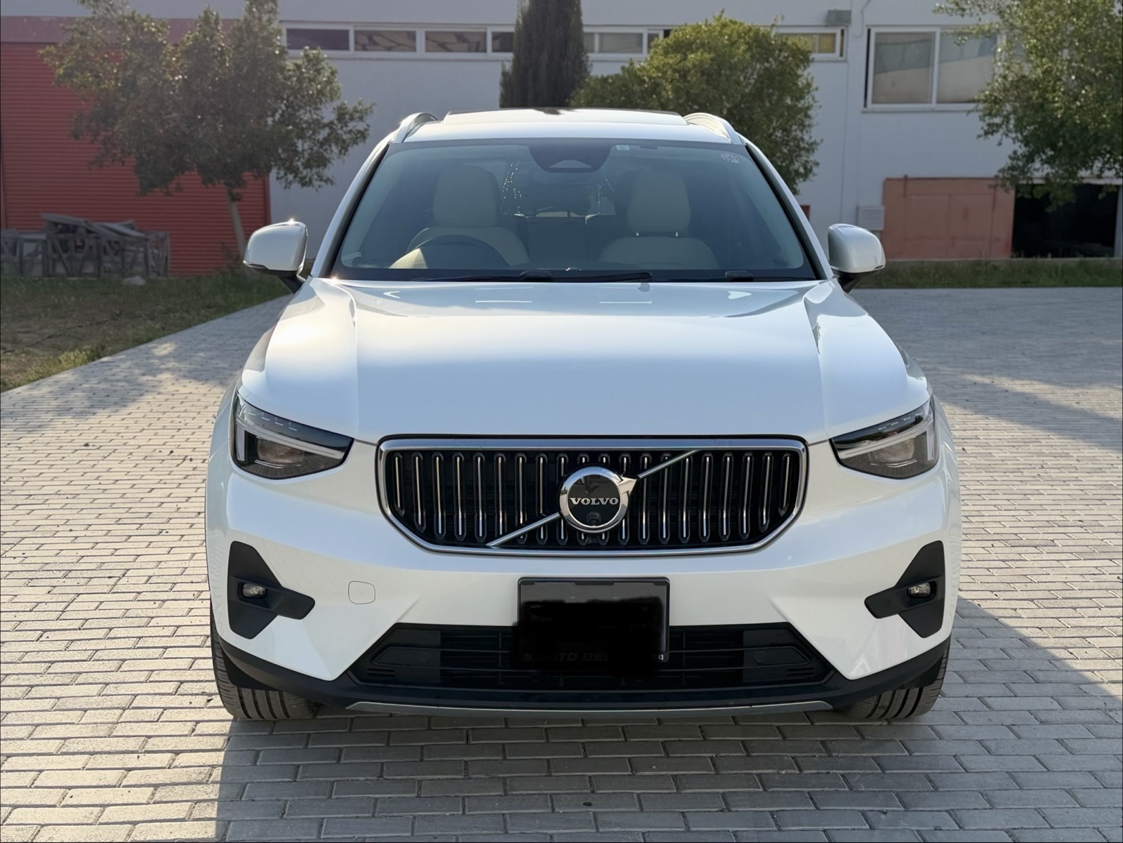 Volvo XC40 2023 Satılık İkinci El - Thumbnail 2
