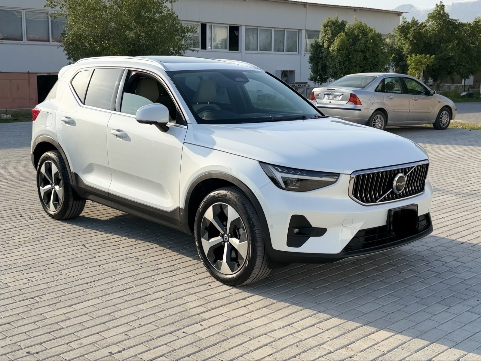 Volvo XC40 2023 Satılık İkinci El - Thumbnail 3