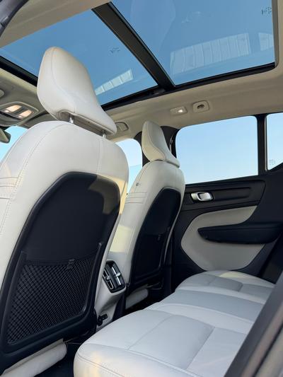 Volvo XC40 — 8