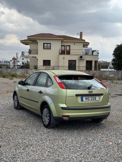 Ford Focus — 3