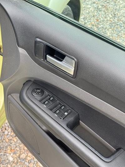 Ford Focus — 8