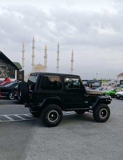 Jeep Wrangler — 2