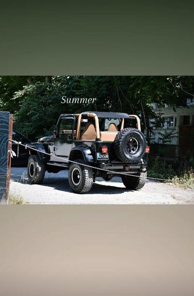 Jeep Wrangler — 3