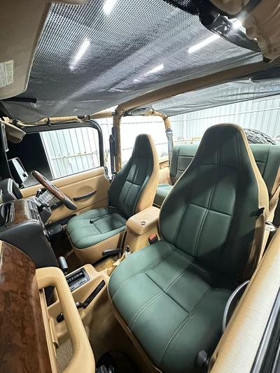Jeep Wrangler — 4