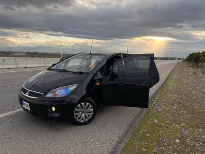 Mitsubishi Colt — 1