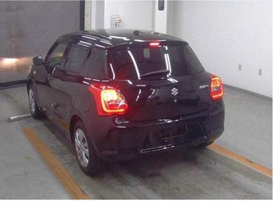 Suzuki Swift — 3