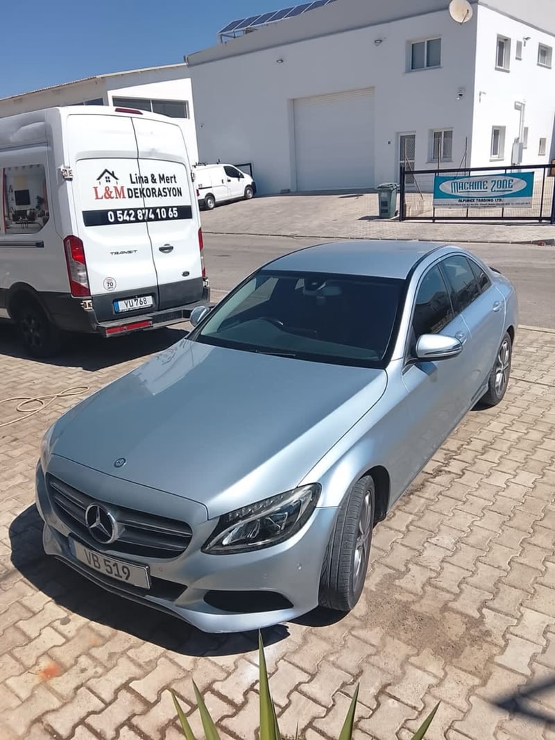 Mercedes-Benz C 200d — 1/4