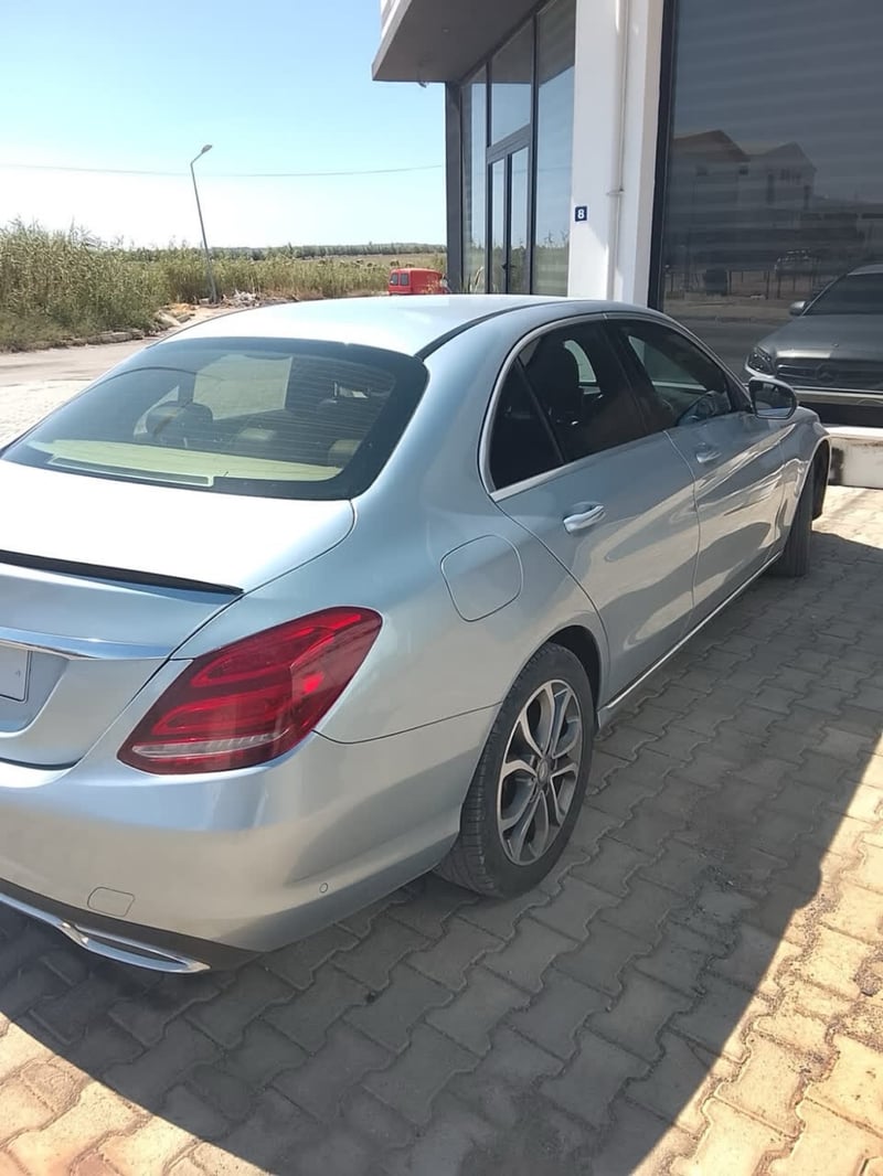 Mercedes-Benz C 200d — 3