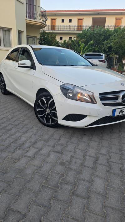 Mercedes-Benz A 180 — 8