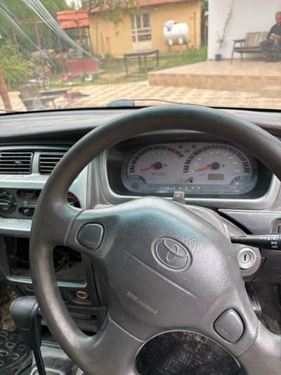 Daihatsu Storia — 7