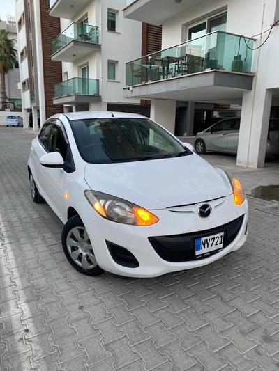 Mazda Demio — 2