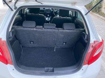 Mazda Demio — 10