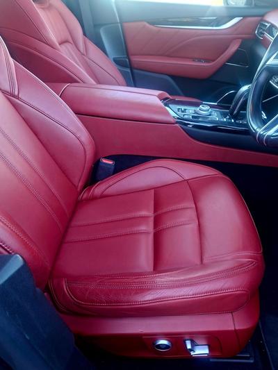Maserati Levante — 10