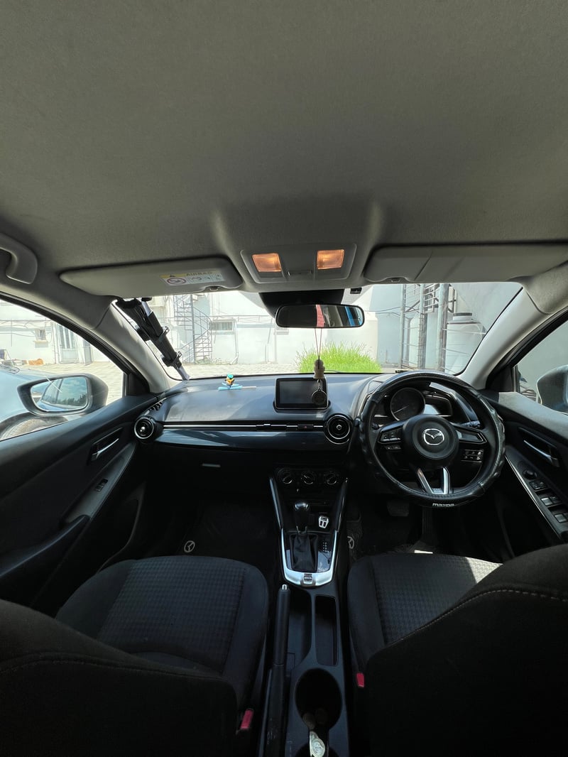 Mazda Demio — 5