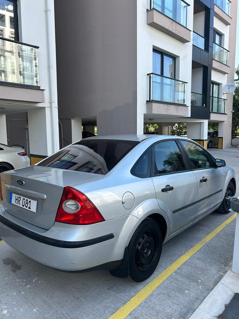 Ford Focus — 1/6