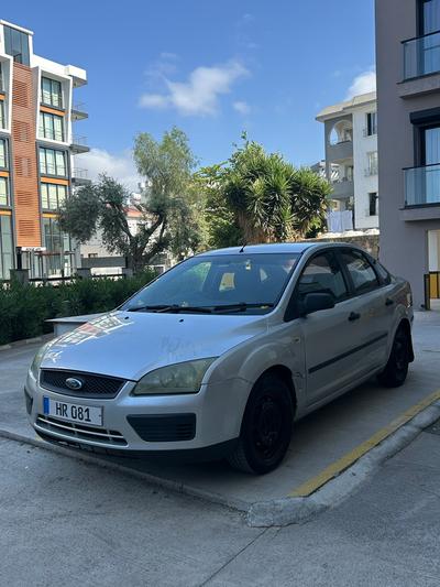 Ford Focus — 3