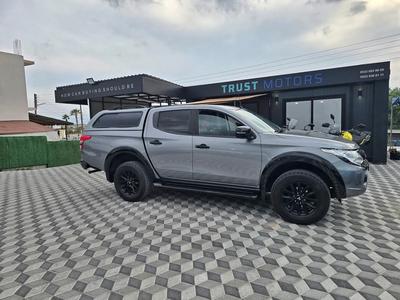 Mitsubishi L200 — 2