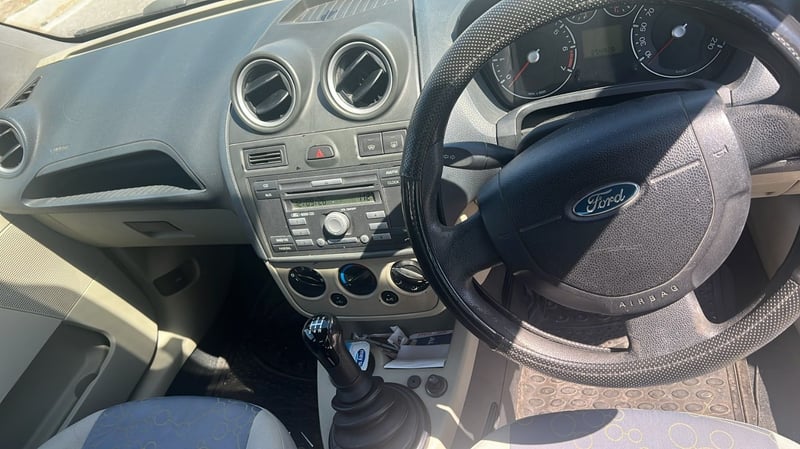 Ford Fiesta — 5