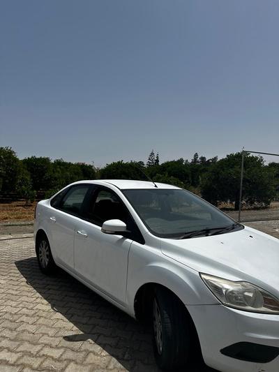 Ford Focus — 3