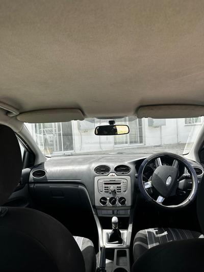 Ford Focus — 6