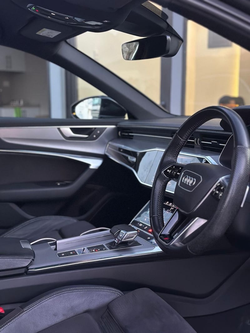 Audi A6 — 6