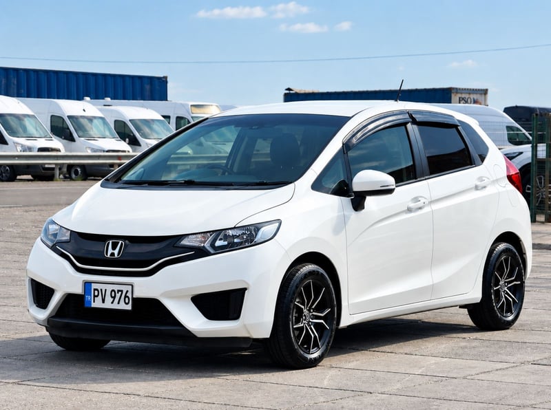 Honda Fit — 1/3